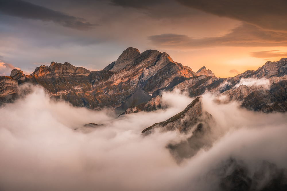 Masyw Alpstein, Prealpy Appenzellskie, Santis, Saentis, wschodnia Szwajcaria, największe atrakcje wschodniej Szwajcarii, region Appenzell, górskie szlaki w Szwajcarii, Alpy na weekend, Schafler, schaefler