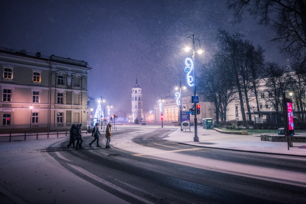Wilno atrakcje, co zobaczyć w Wilnie, co warto zobaczyć w Wilnie, Katedra w Wilnie, Prospekt Giedymina, zwiedzanie Wilna, przewodnik po Wilnie, Wilno zimą, Jarmark Bożonarodzeniowy w Wilnie